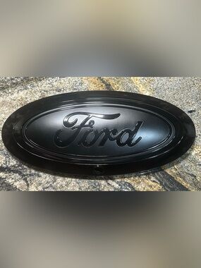 Custom 2023-2025 Ford F250 F350 Front Grill Emblem In Matte And Gloss Black